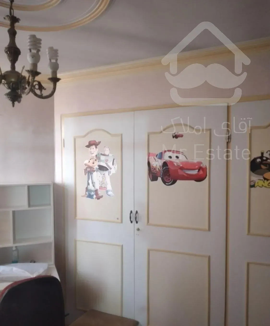 اجاره آپارتمان ۵۵ متری ۱ خوابه طبقه ۳ در چیتگر