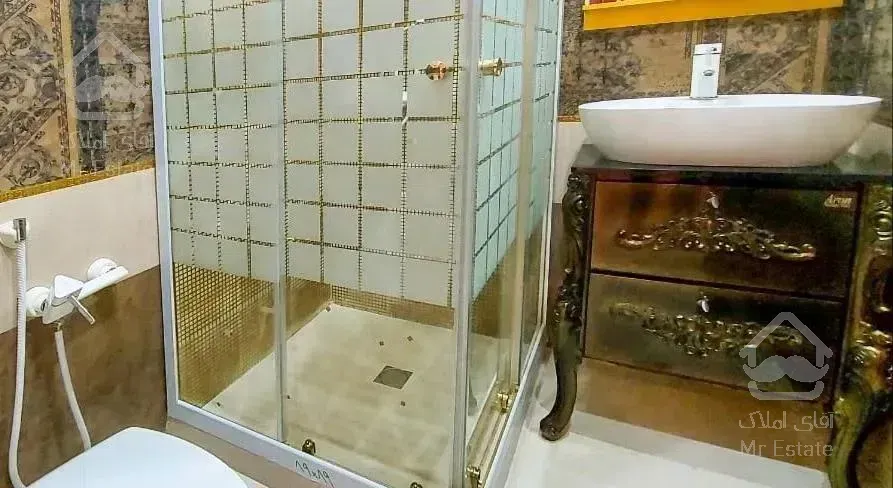 ۱۱۱ متر  ۳ خواب  شاهین شمالی