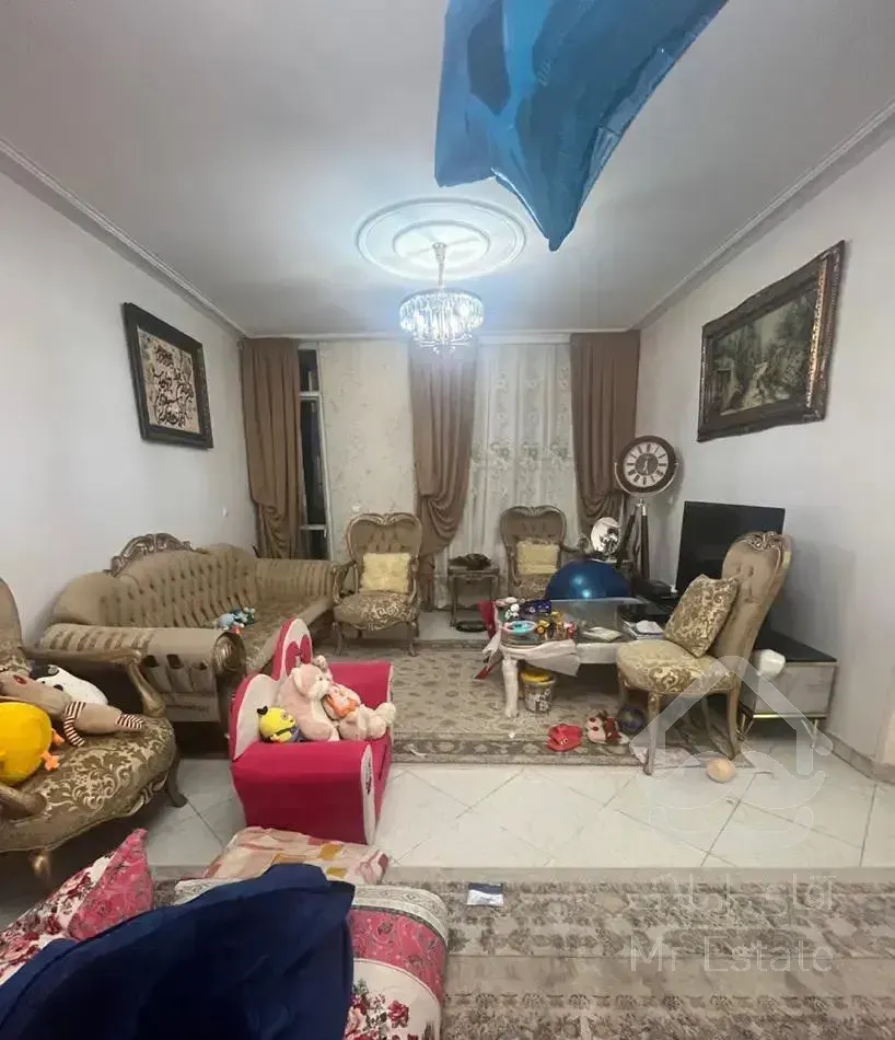 ۸۳ متری دو خواب ستارخان کاشانی پور