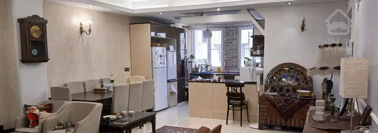 ۸۵ متر عروسکی که رو دستش نیست