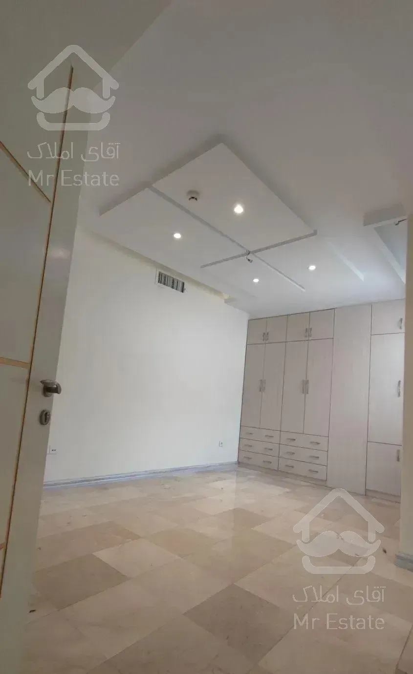 هروی/130متر/ لوکیشن دنج