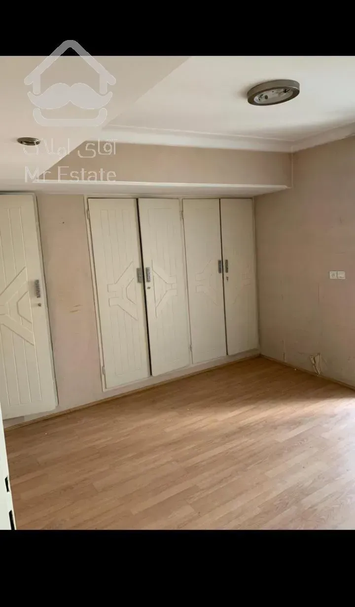 رهن اپارتمان ۱۰۰ متری در نیاوران