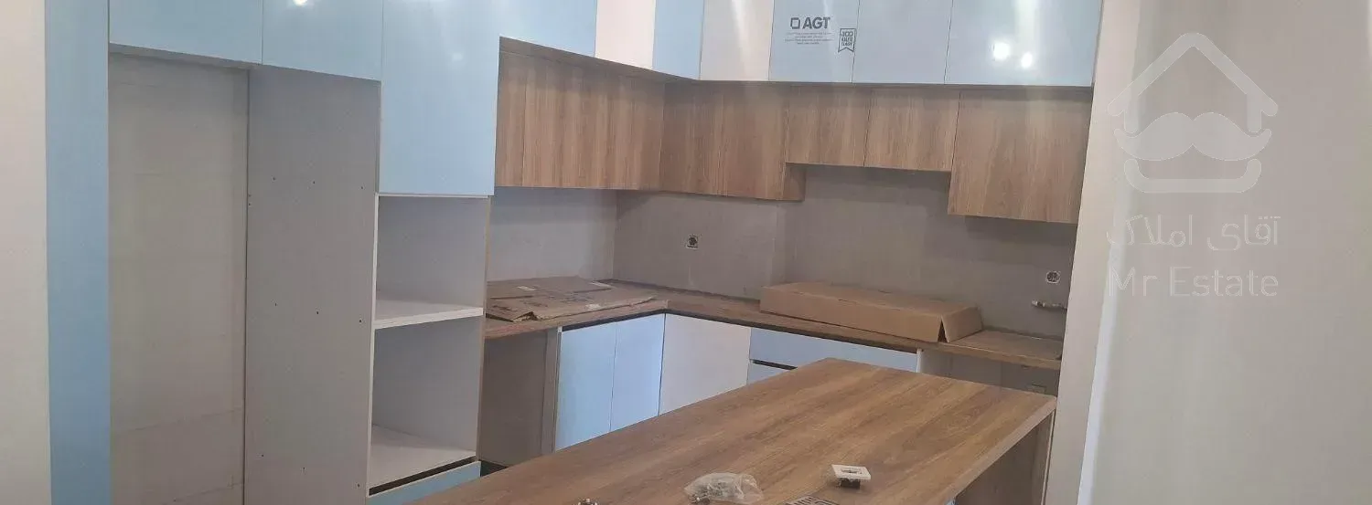 فروش آپارتمان ۱۳۰ متری ۳ خوابه در ستارخان