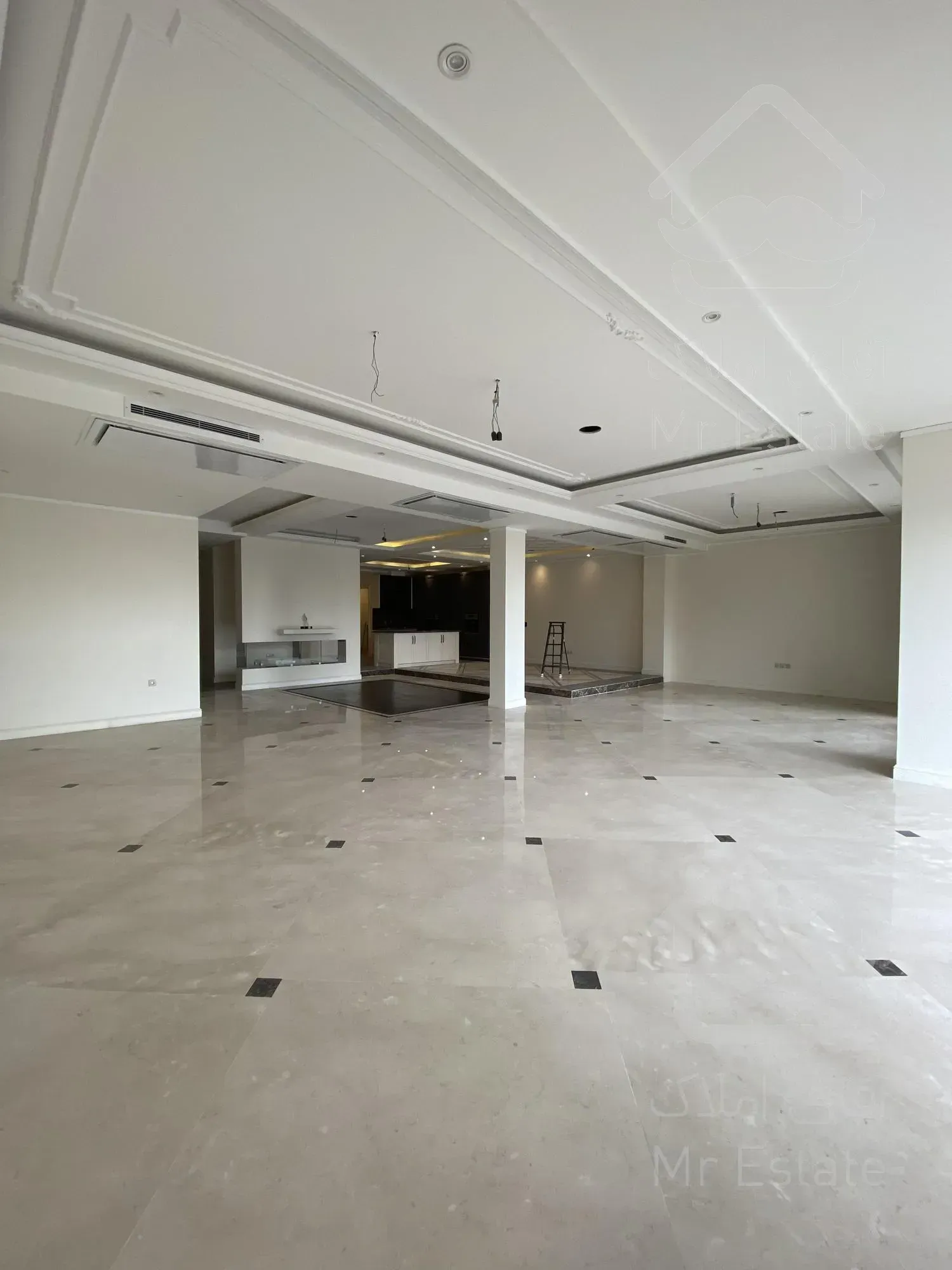 آپارتمان 300 متری استثنایی در الهیه