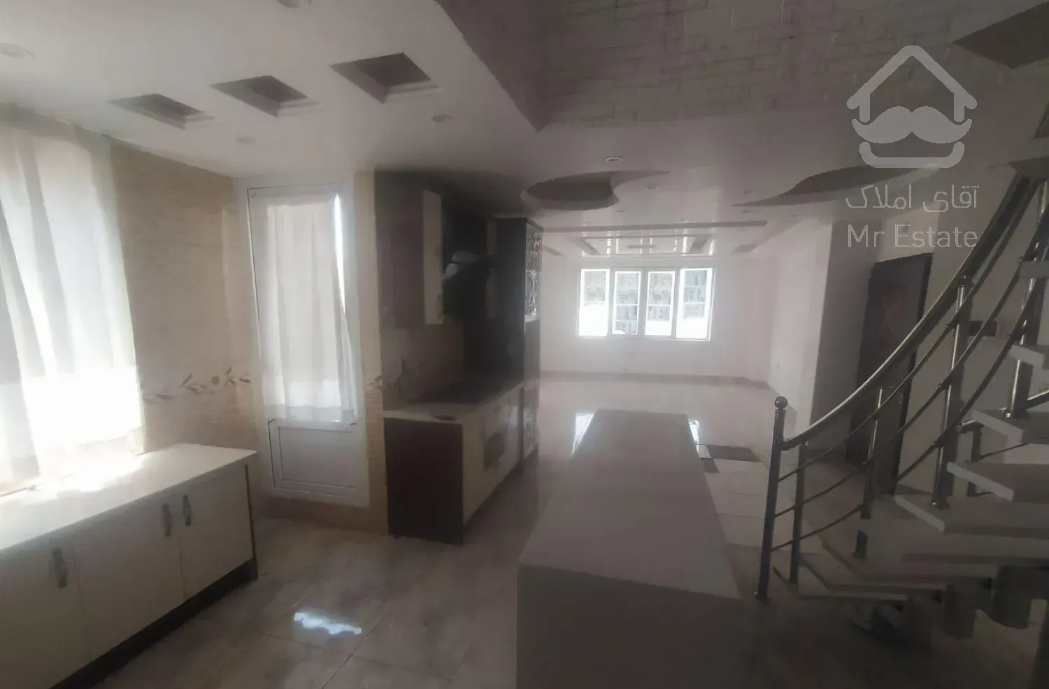 دوبلکس ۱۳۸ متری/ مرکز شهر