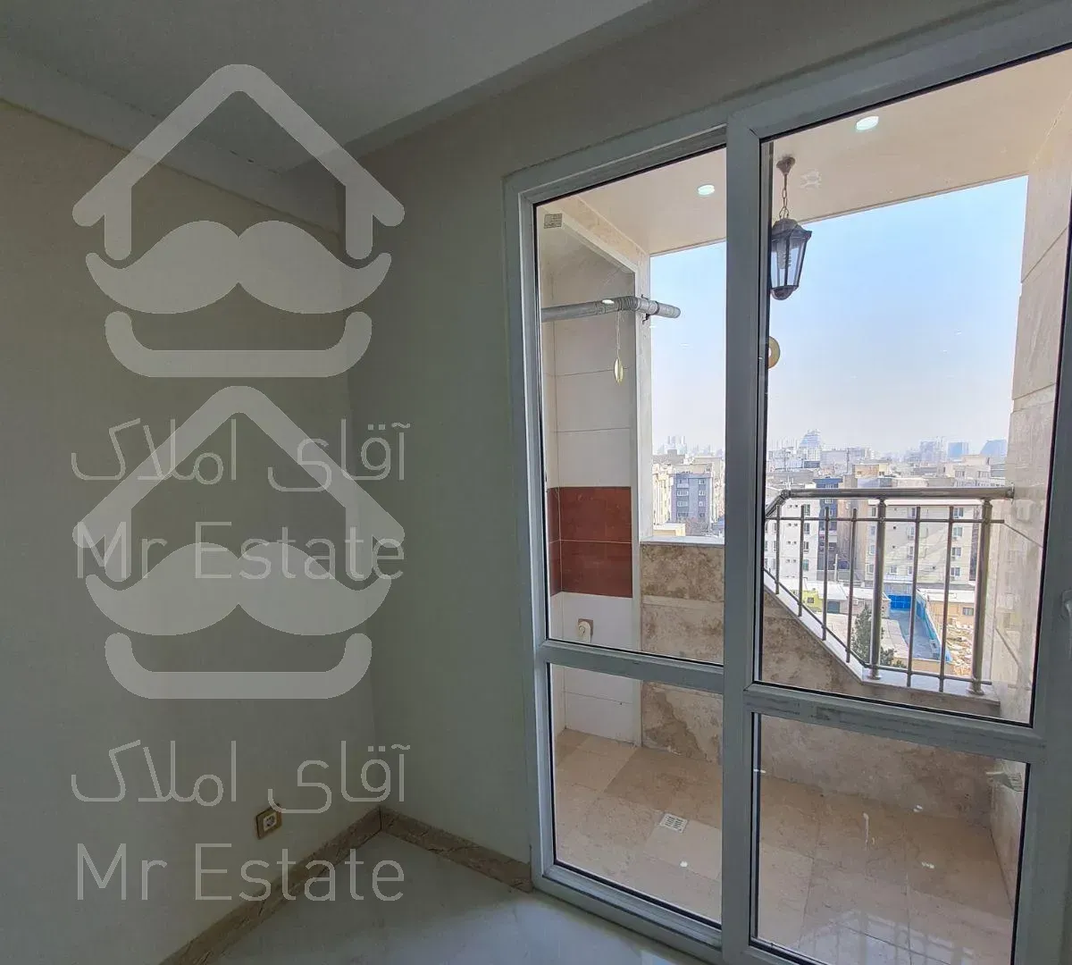 ۶۲مترنوساز سردارجنگل ط۵ با روف اختصاصی ویو تهران