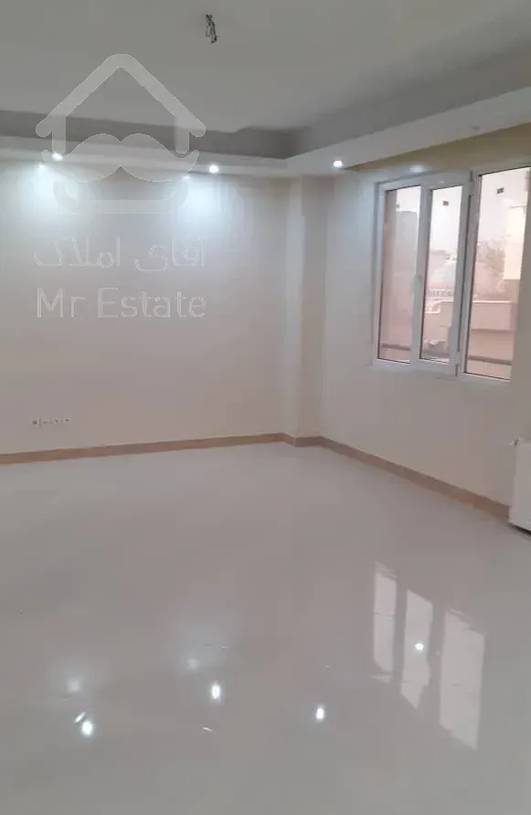 ۱۳۰ متر سوپر فول *تک واحد * کلیدنخورده *گل طبقات