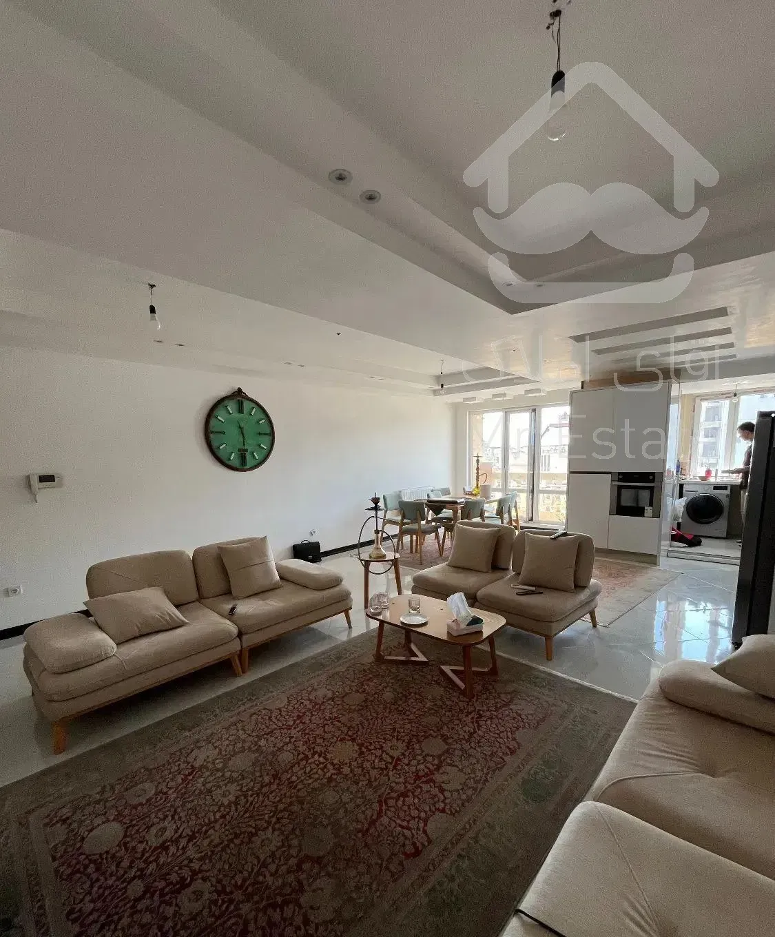 رهن واحد۱۱۷متری لوکس مسکونی واقع در پانزده خرداد