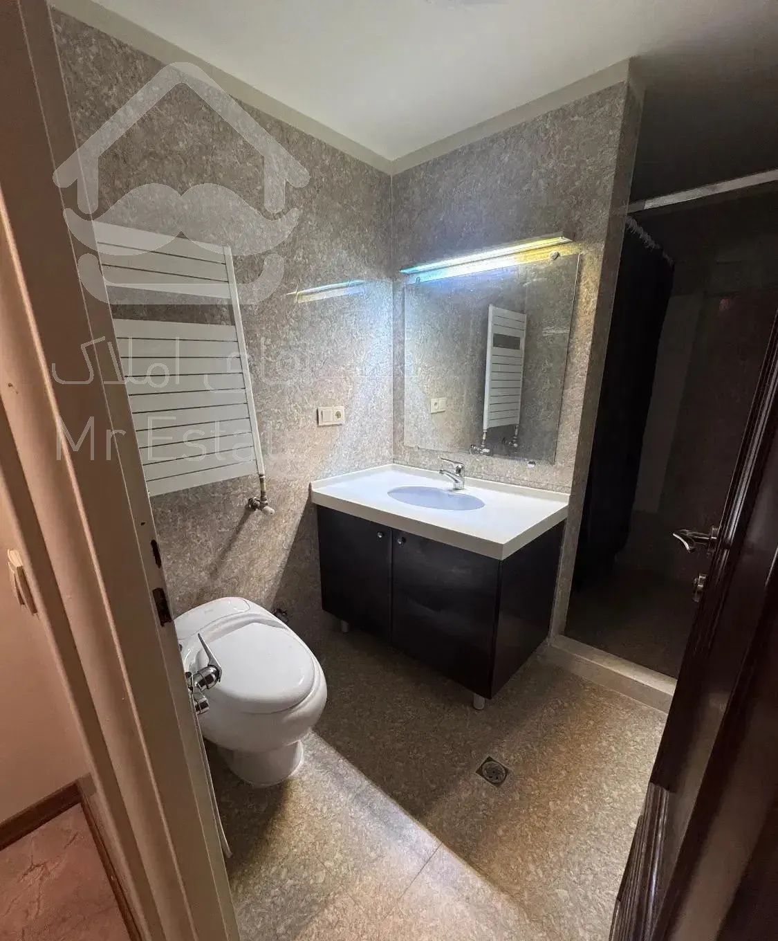 ۱۹۰ متر بهترین برج منطقه، تاپ لوکیشن