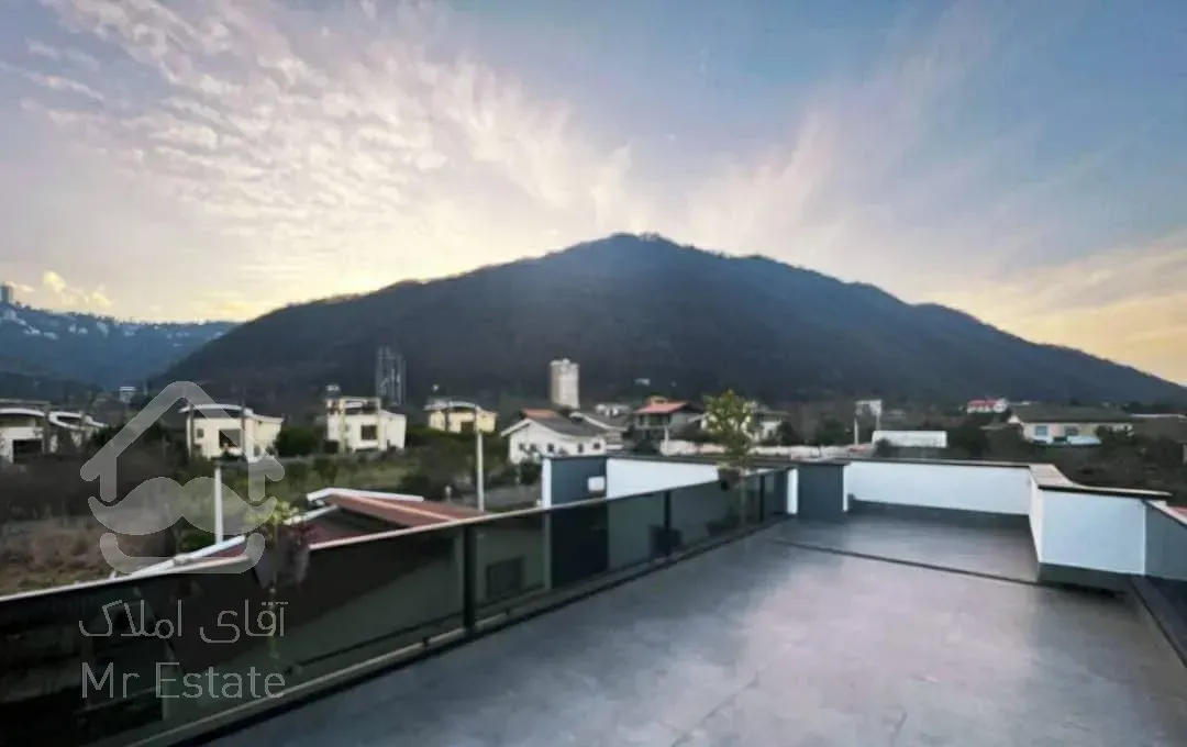 ویلای مدرن در بهشت ایران با ویوو