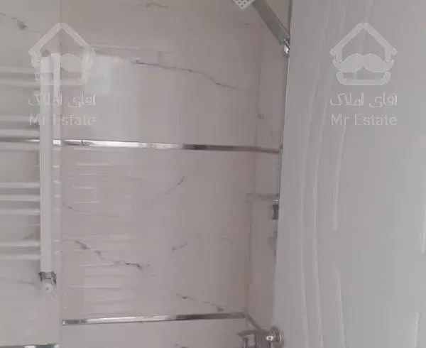 80متر دوخواب نوساز وکلید نخورده واقع در شادمهر