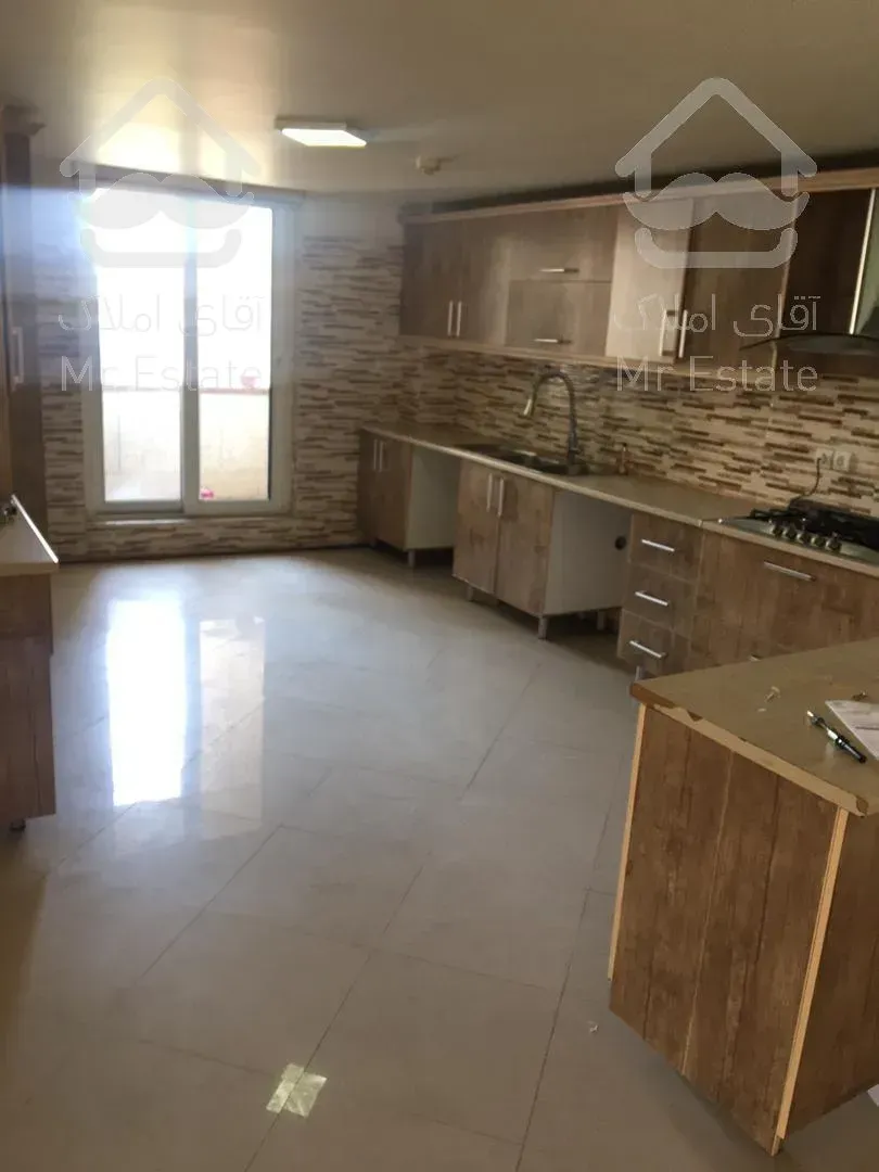 150 متر برج ایزدیار ( بام لند )