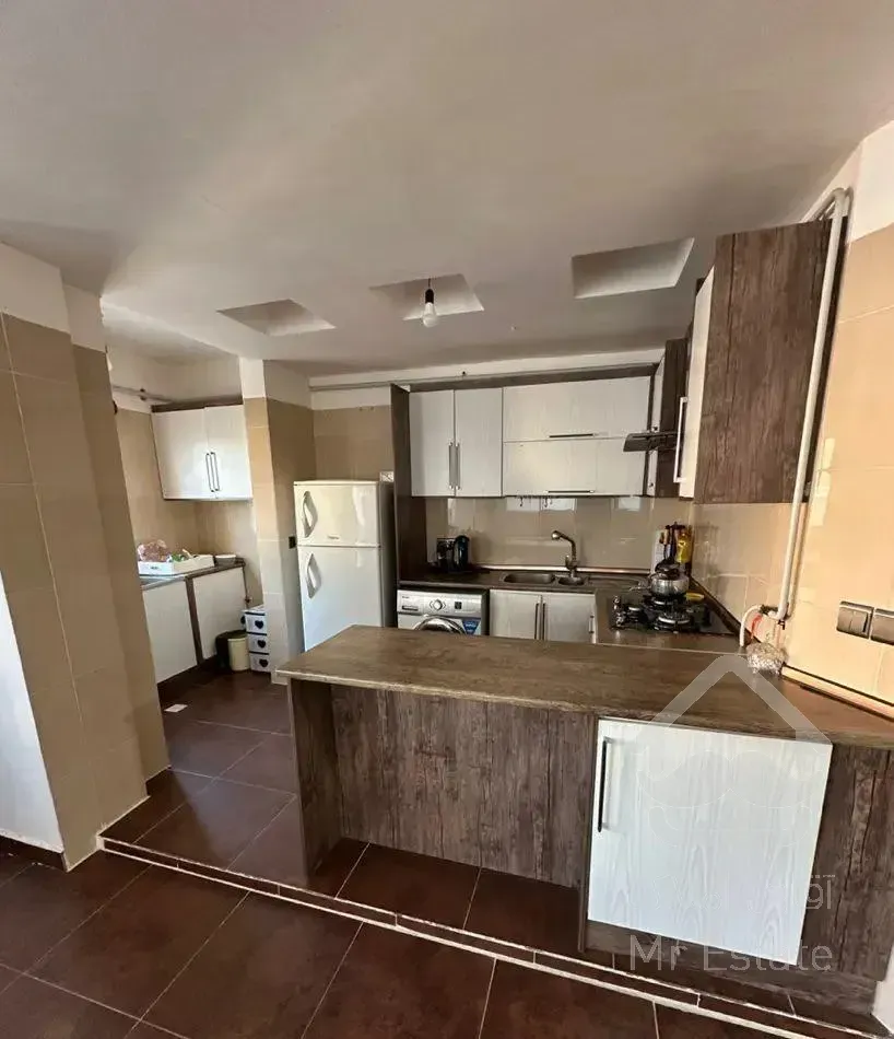 اجاره واحد ۹۰ متری در نخست وزیری