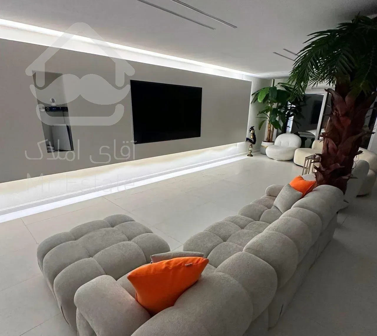 ملک مدرن و حیاط دار در بهترین لوکیشن شیخ بهایی