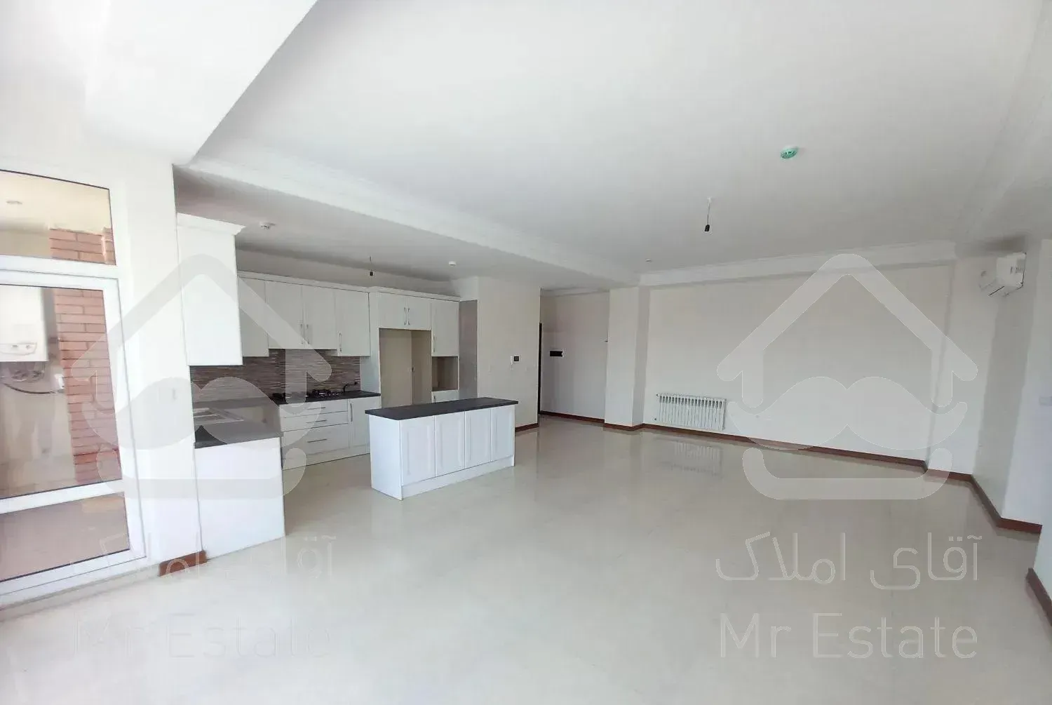 ۱۳۴متر/۳ خواب/دونبش/نوساز/نورگیر  اکباتان