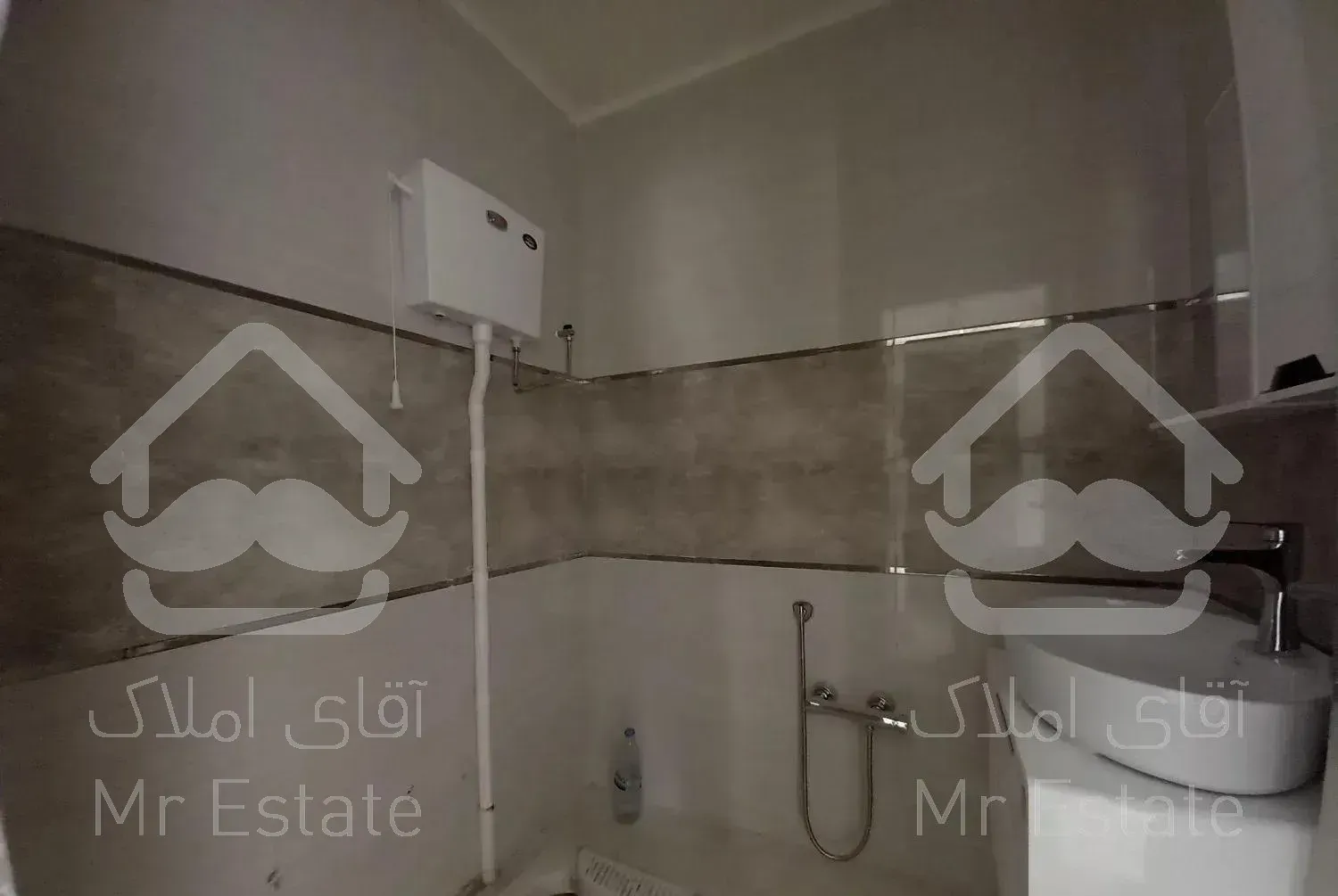 برج باغ مجلل/ سابیر ۸۵ متر فول