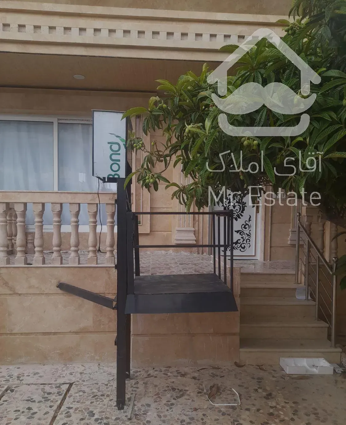 بالابر هوم لیفت پله پیما ویلچربر آسانسور پله نورد