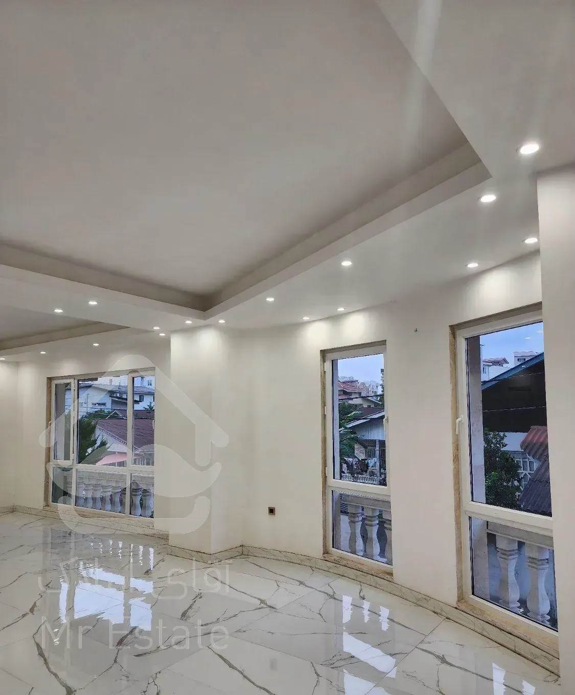 لوکس/ ۱۹۵ متری/ تکواحدی