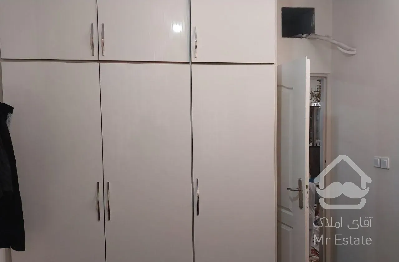 آپارتمان ۵۰ متری تک واحدی در فلکه چهارم