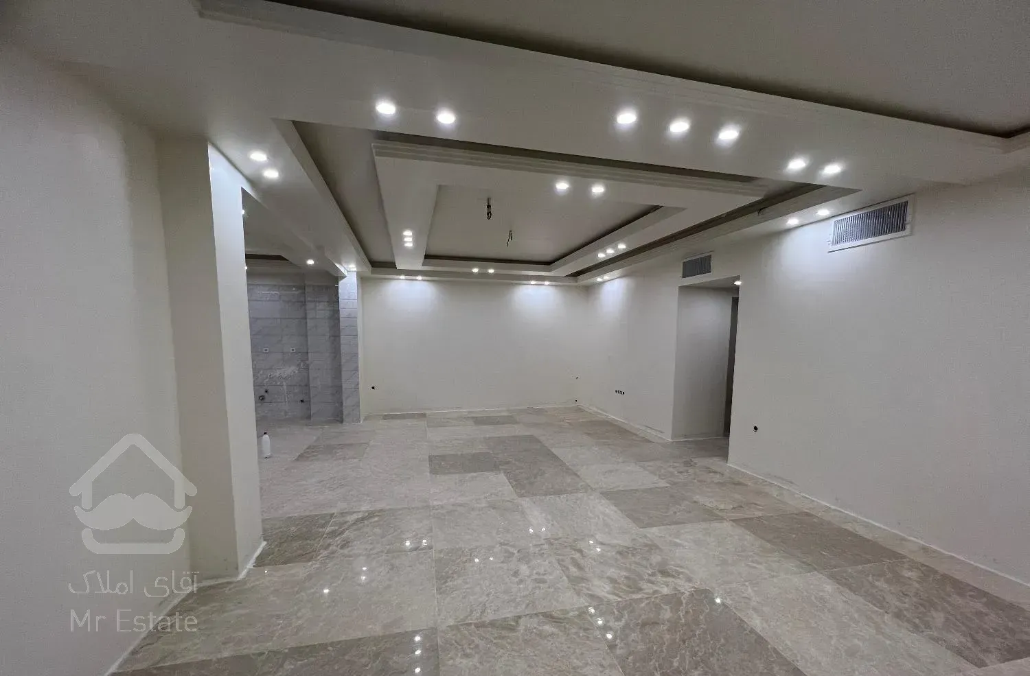 آپارتمان ۱۱۴ متر،۲ خوابه،بلوار قیام