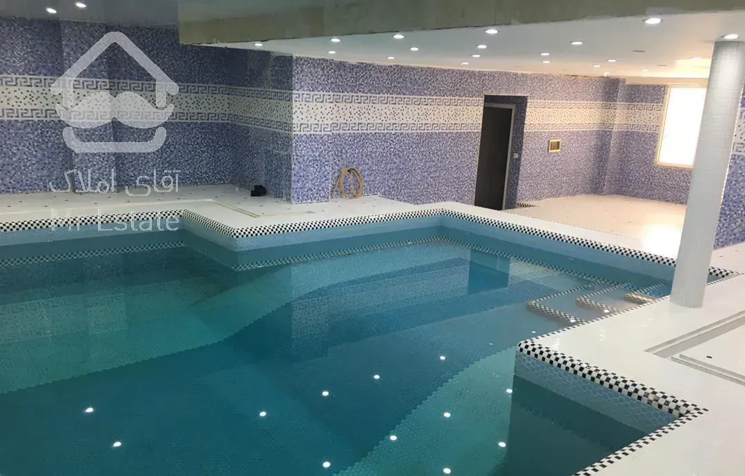 ویلا  استخردار ۲۵۰ متر