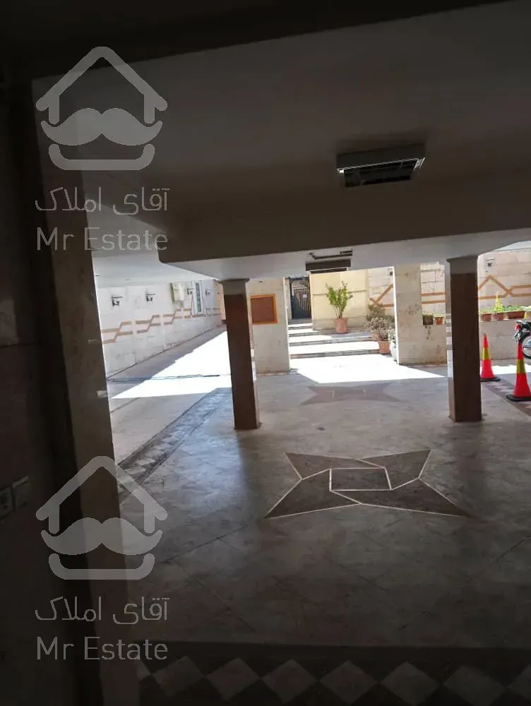 ۸۵ متر / ۲ خواب / صراف ها / خوش نقشه / حتی مجرد