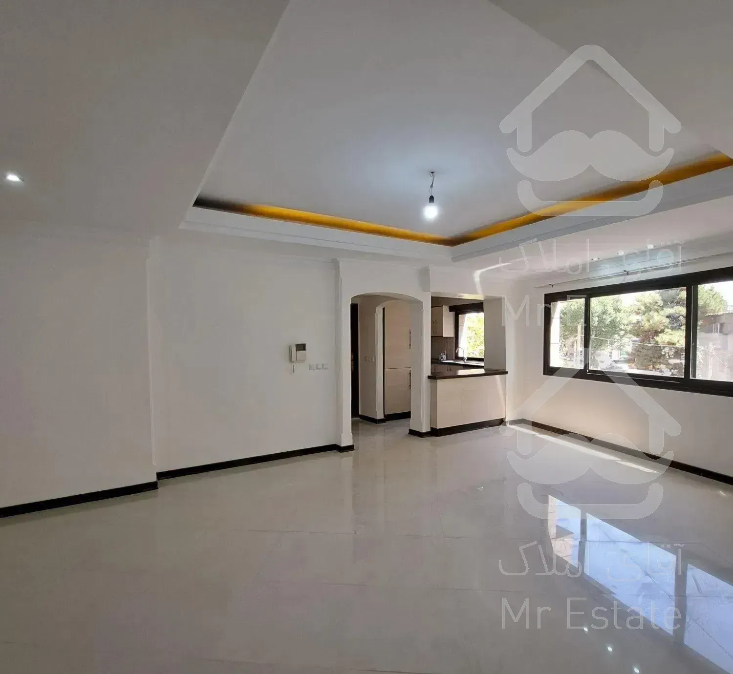 اپارتمان کامرانیه جنوبی ۹۰متر شیک و به روز