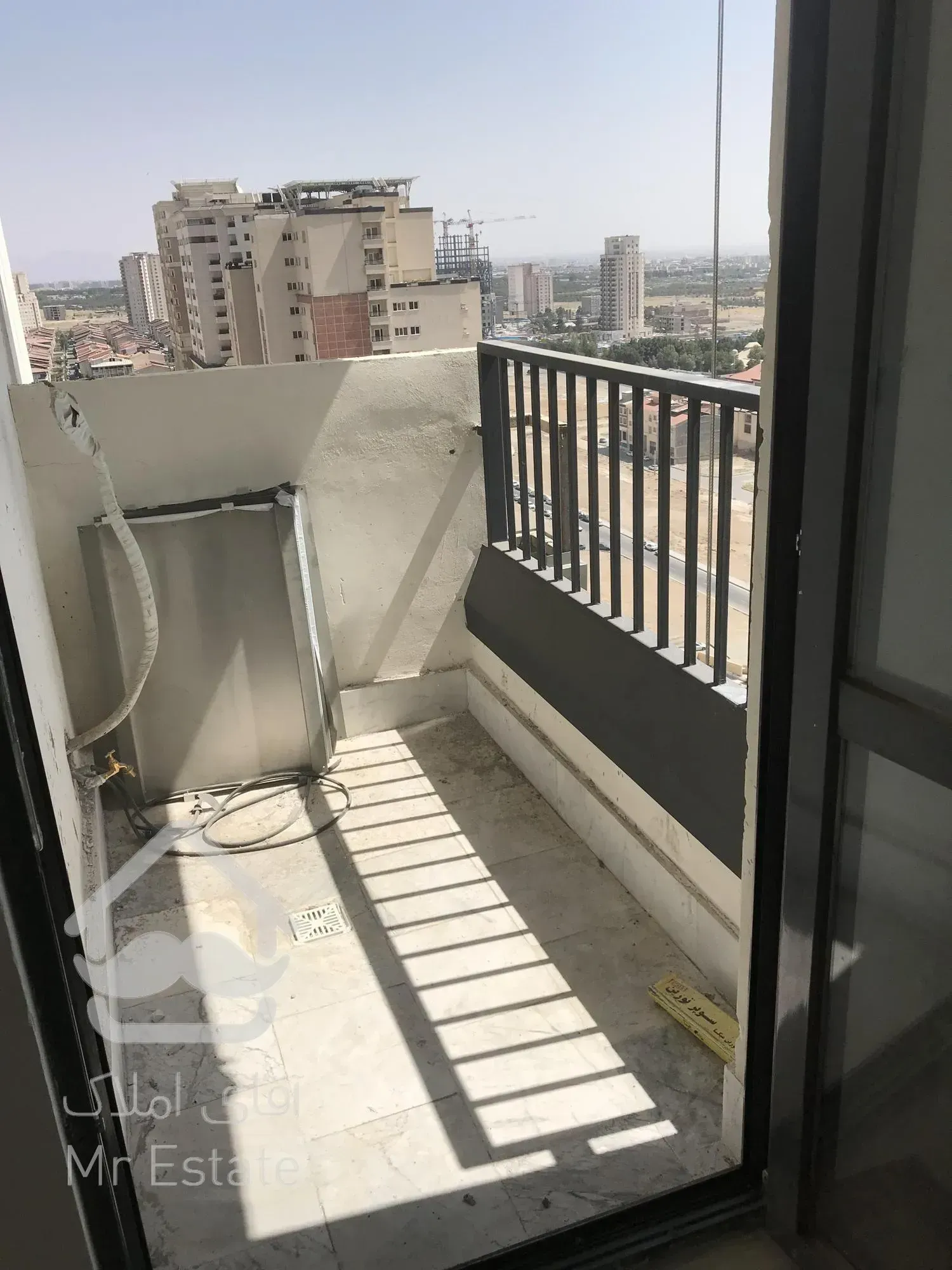 ۱۰۵ متر کلید نخورده در دریاچه