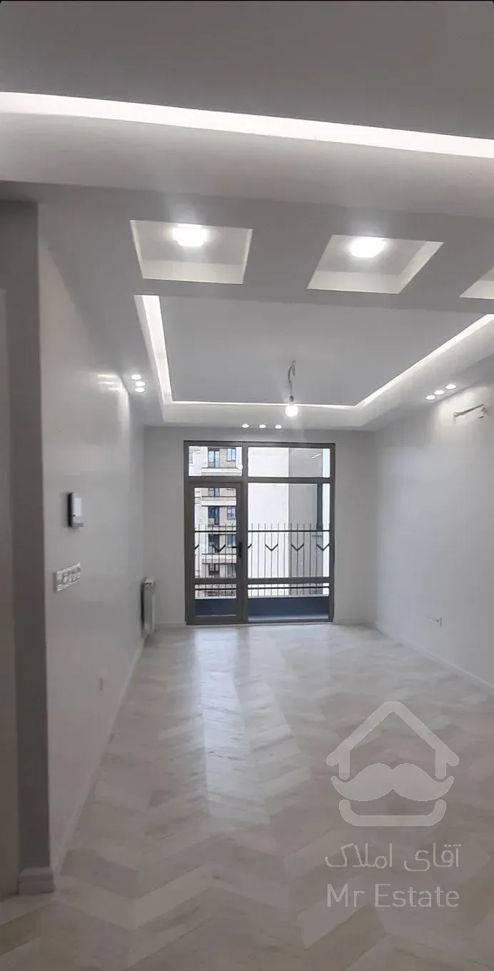 ۶۰ متری نقلی/فول امکانات/سرتاسر نور