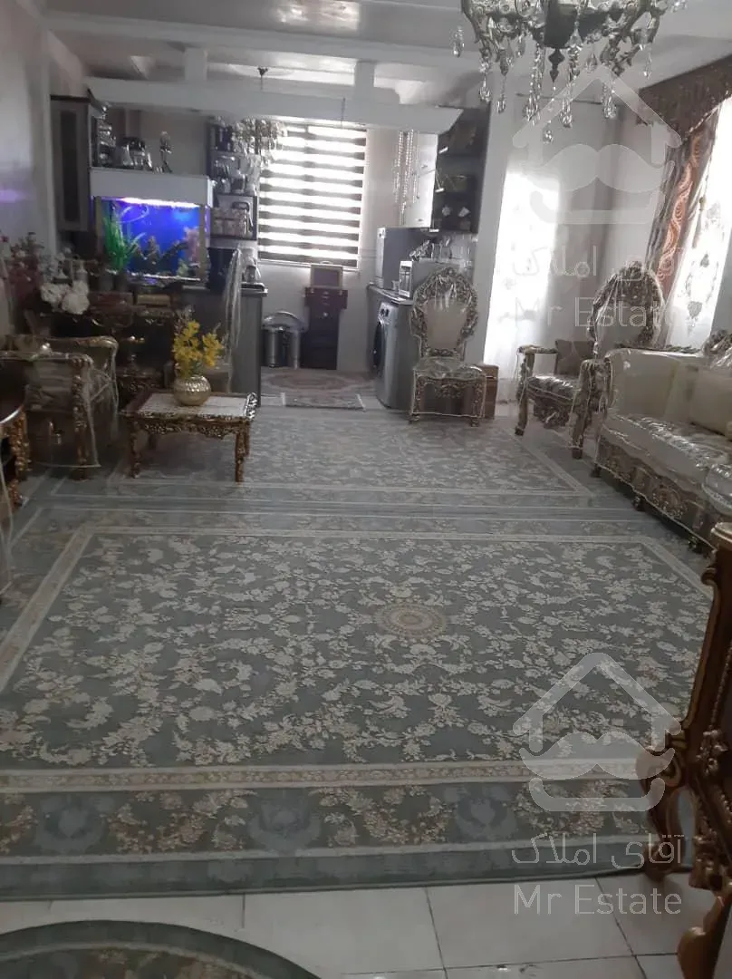 اپارتمان فوری با پارکینگ ۱۳۵۰زیر قیمت متری ۲۰۵۰۰پارکینگ ۱۰۰