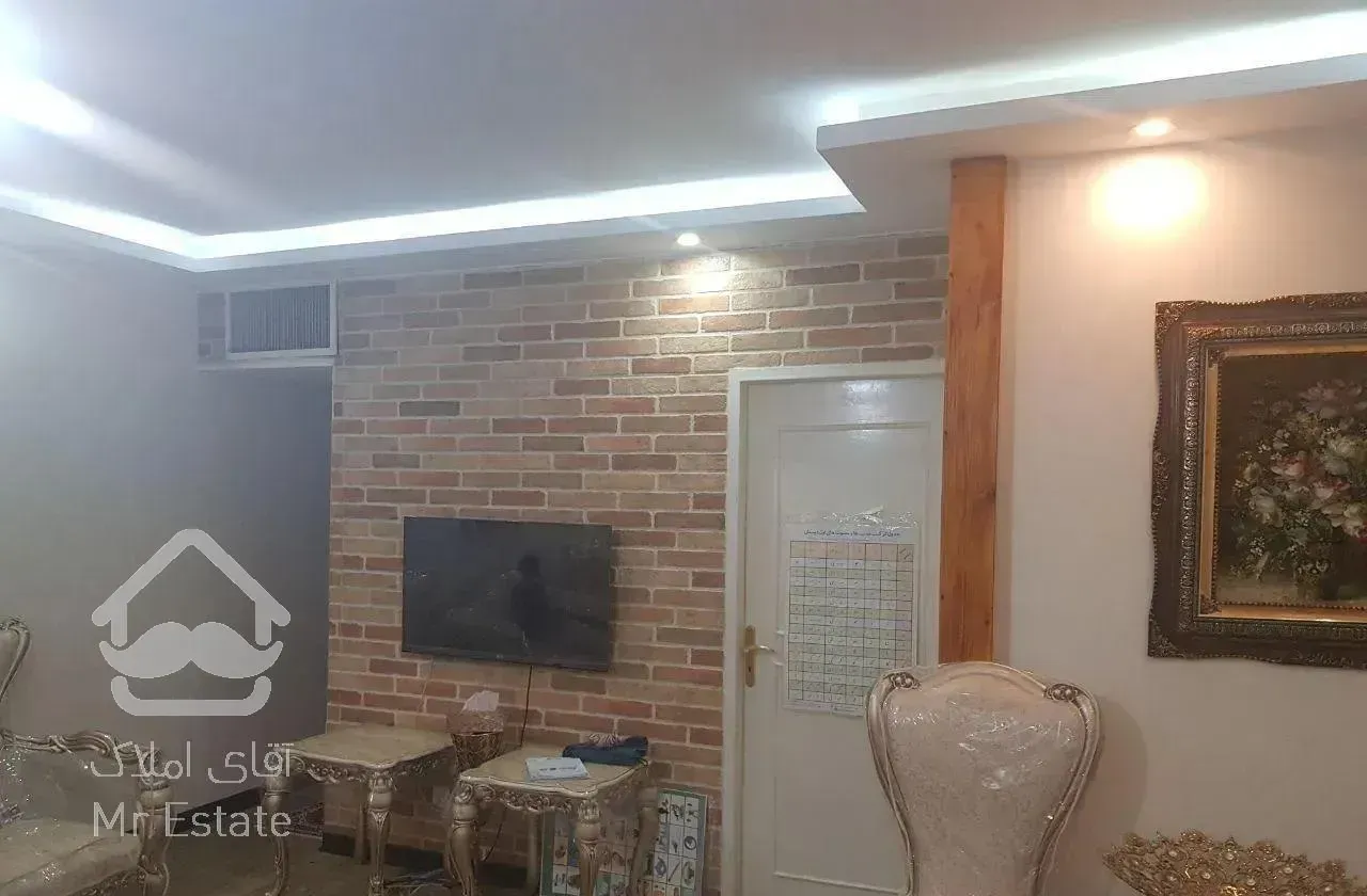 ۹۰ متری شیک در خردمند جنوبی