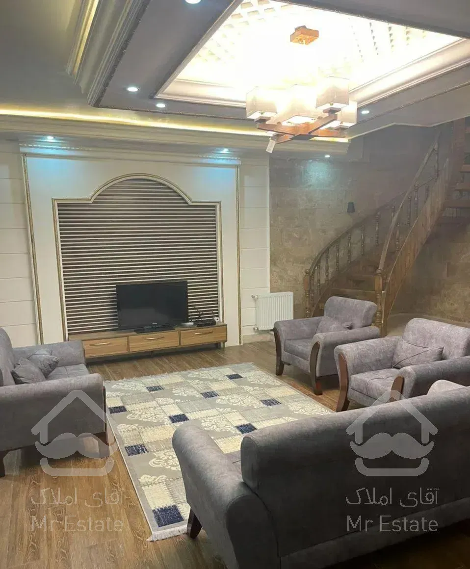 دو خواب مستر استخردار (دوبلکس مدرن)