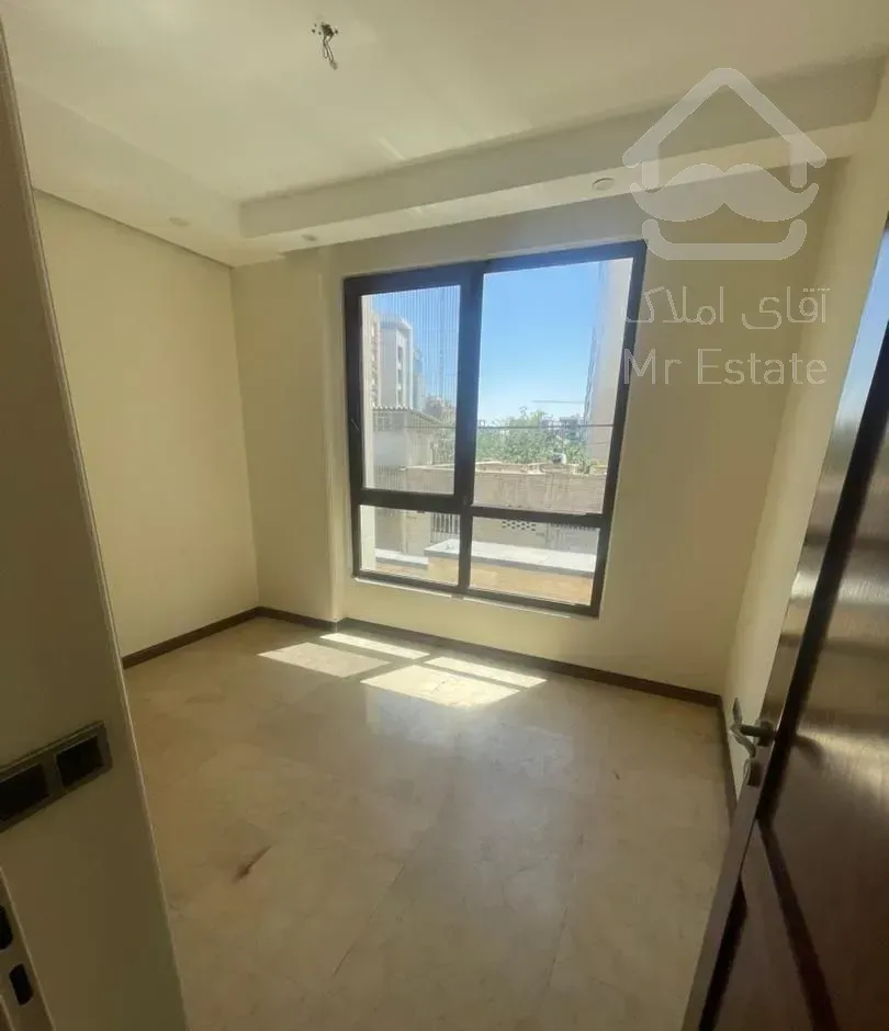 ۱۹۰ متر ۳ خوابه تکواحدی شیراز شمالی ۵ ساله