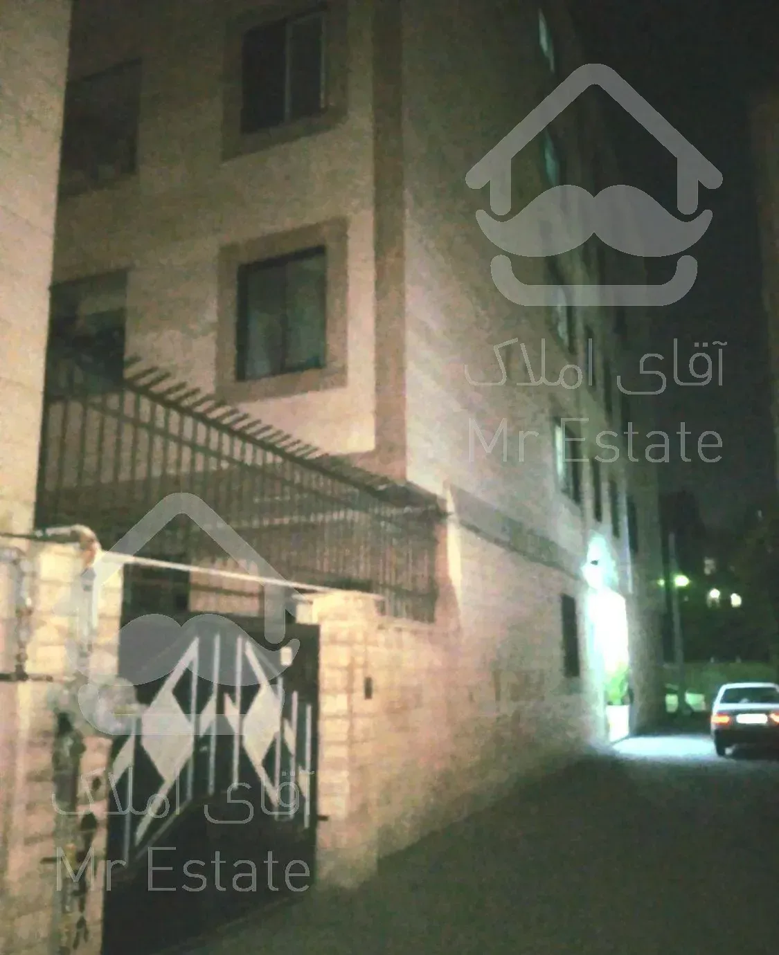 آپارتمان 142 متری 3 خوابه