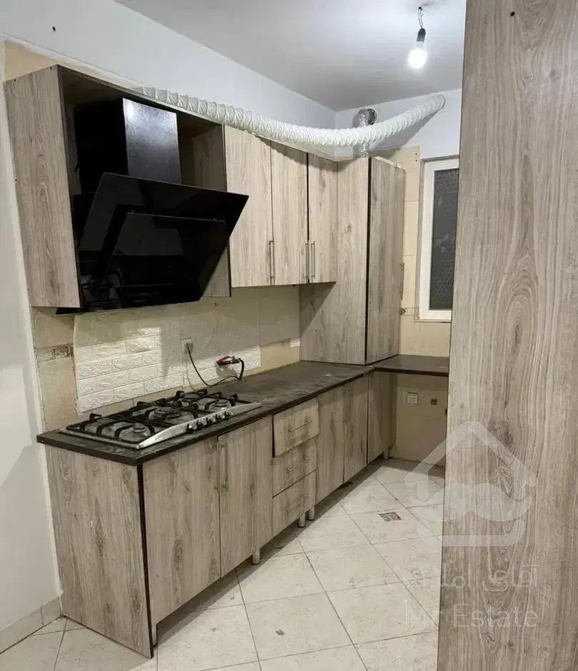 یافت آبادآپارتمان۹۰متردوخواب پارکینگ آسانسورتخلیه