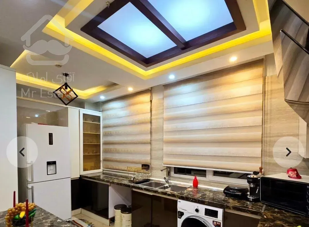 تنها ویوو ابدیه واقعی /دو پارکینگ