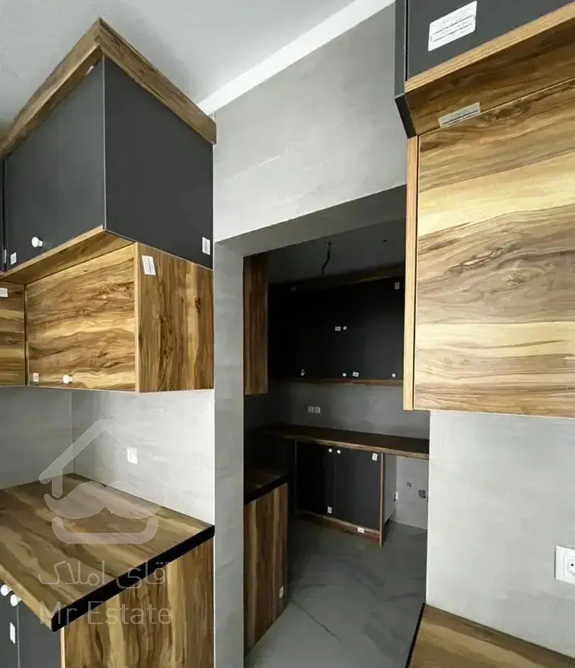 رهن واحد ۱۹۰‌متری در ولیعصر با چشم انداز بی نظیر