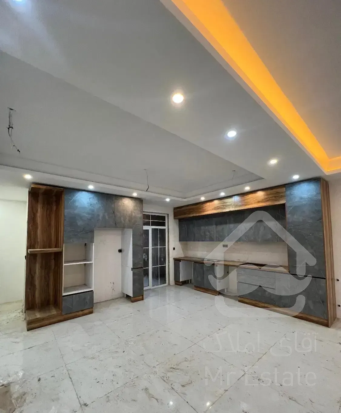 فروش واحد نوساز سه خواب فول امکانات