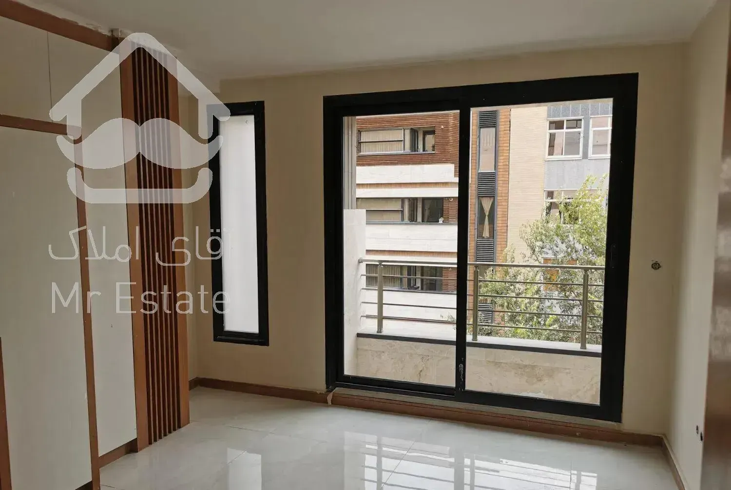 175 متری سه خواب بر گلخانه خانه اصفهان