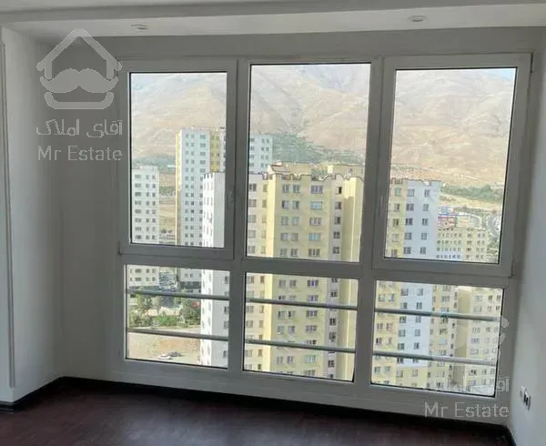 رهن کامل اجاره ۲۰۰ متر ۳ خواب دریاچه چیتگر