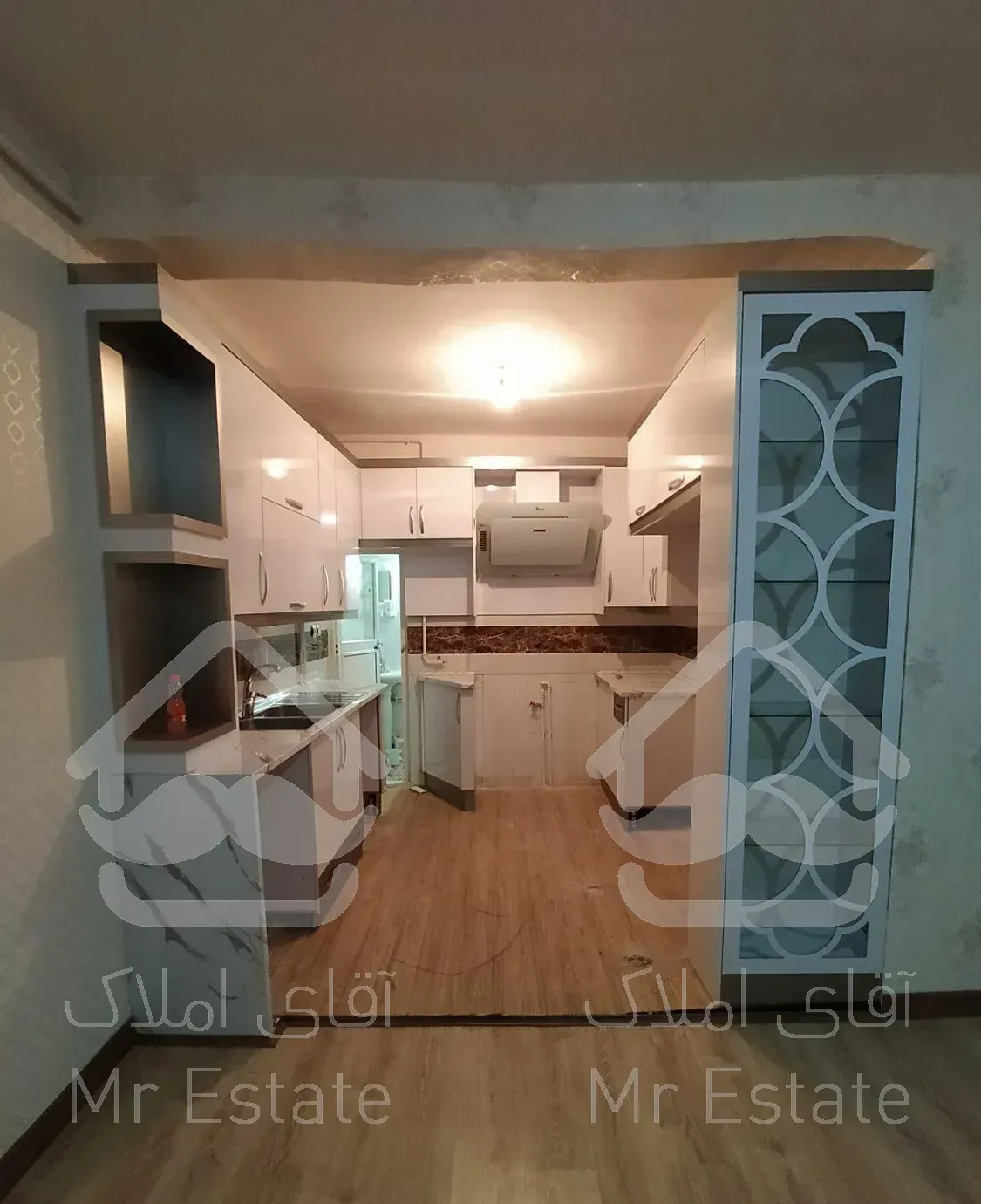 حیاط دربستی ،۶۸متر،آذری