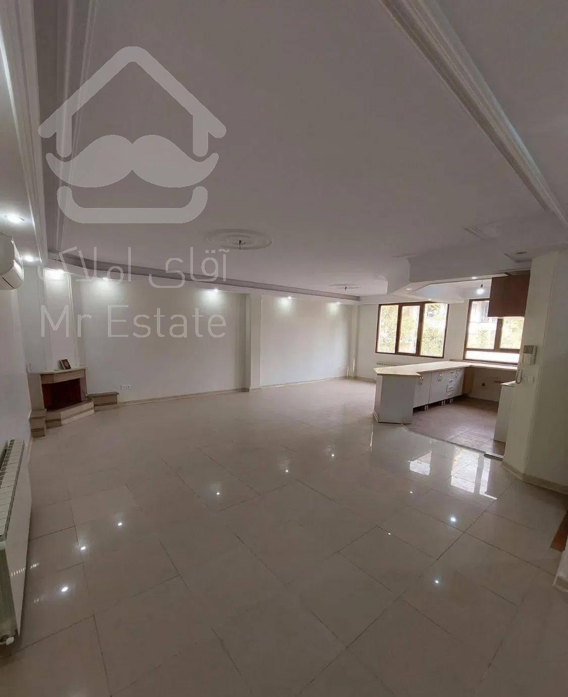 قلهک۱۳۰متر/۳خواب/غرق نور