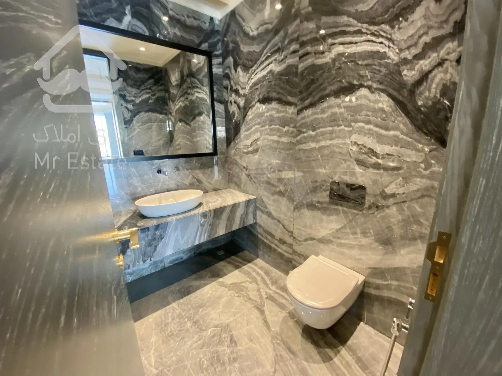 فروش آپارتمان سوپرلوکس در زعفرانیه