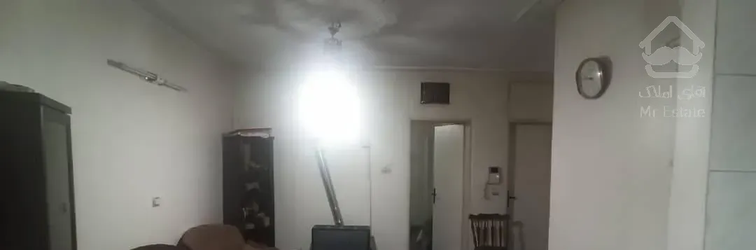 آپارتمان طبقه همکف با ۱۰متری حیاط خلوت