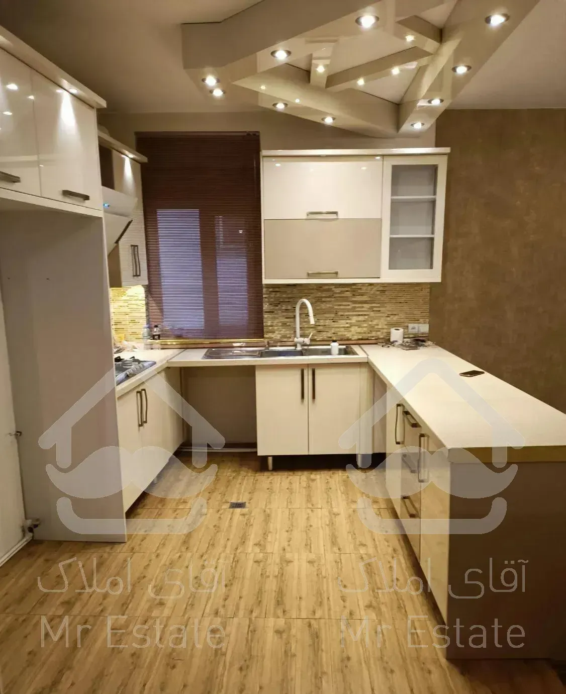 ۹۴ متر دو خوابه تمیز