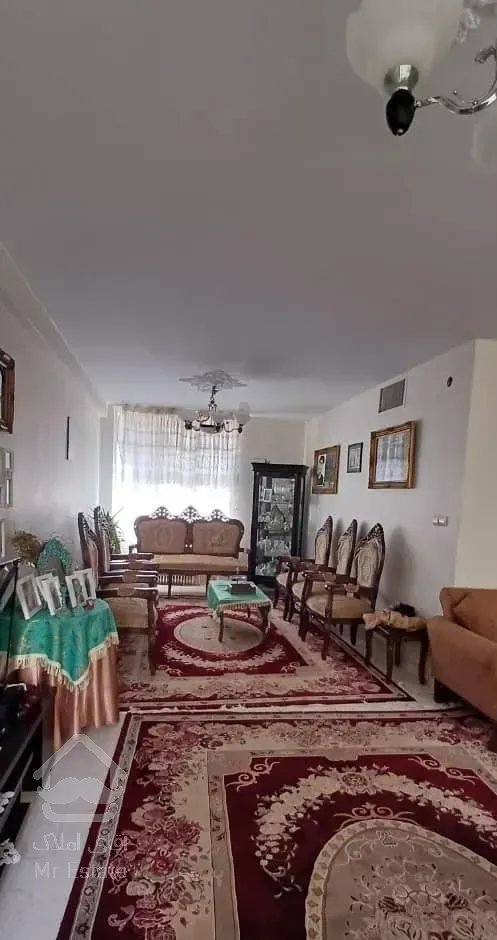 آپارتمان دوخواب 107متری طبقه وسط