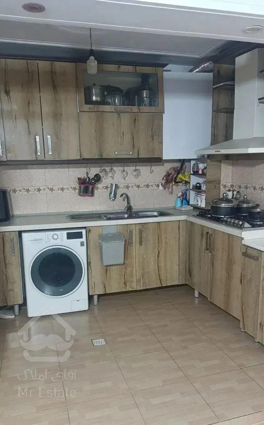 ۶۶ متر تک واحد/ پارکینگ دار / سه بر غرق نور