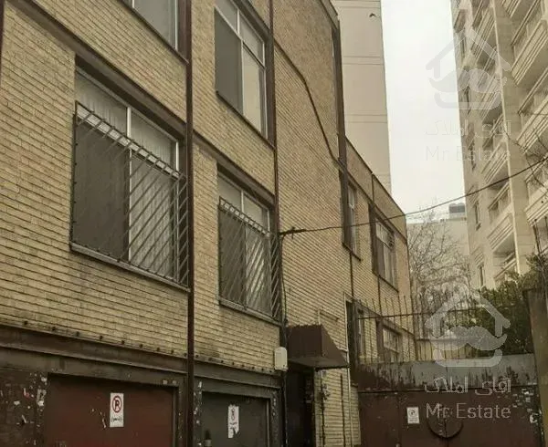 ۳۱۰متر زمین بر ۱۵جنوبی ۳واحد بنا