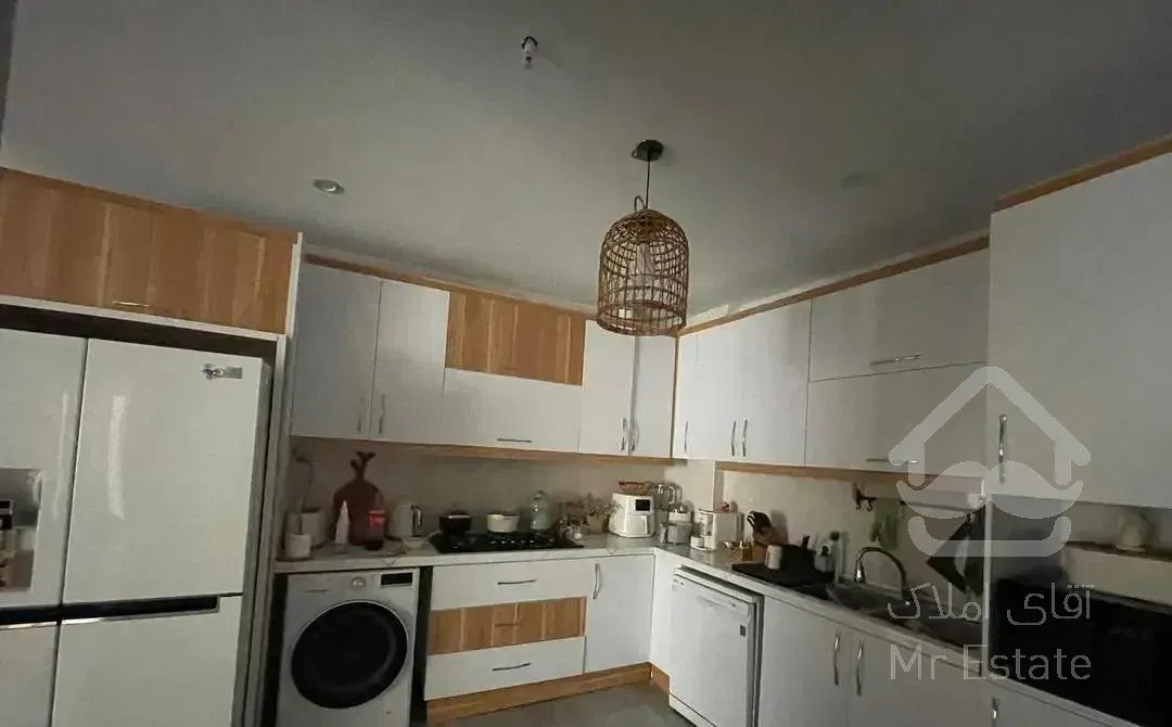 آپارتمان 110متری برجی لوکس کاسبی کاسبی