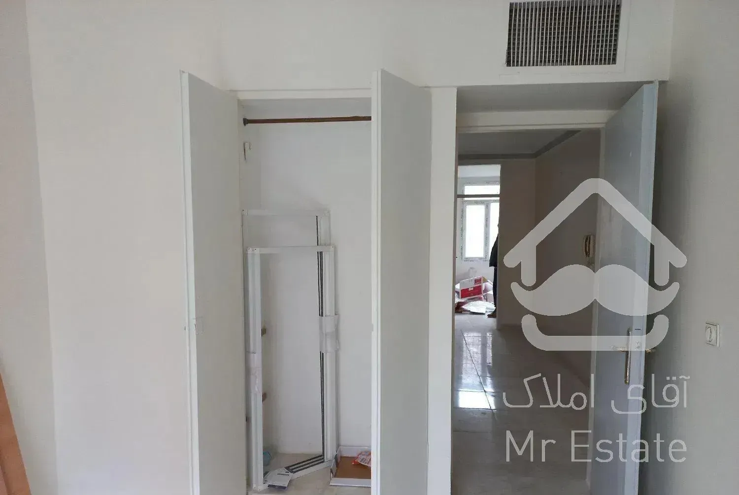 آپارتمان ۵۵ متری دوخوابه جمالزاده شمالی نصرت